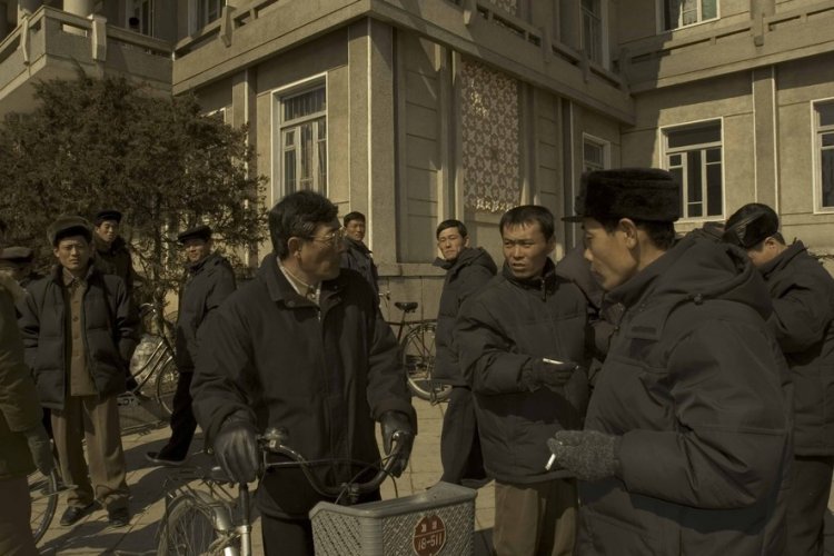 Снимки из Северной Кореи которые сфотографированы и вывезены из страны тайно Снимки из Северной Кореи которые сфотографированы и вывезены из страны тайно