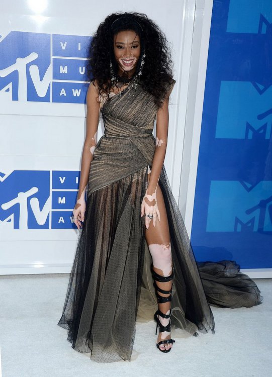 Звезды на MTV VMA Звезды на MTV VMA