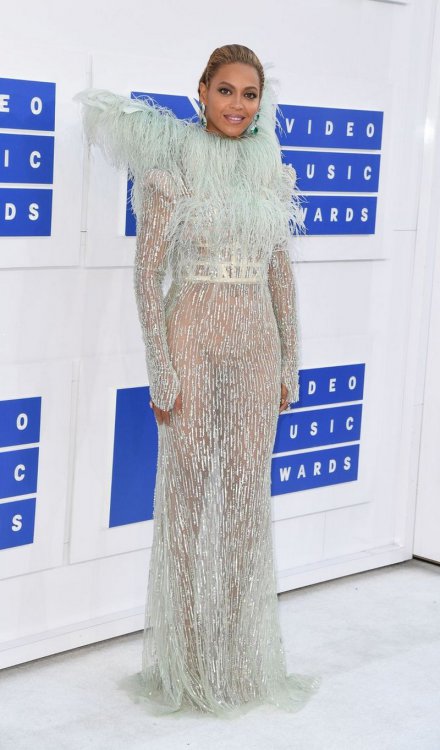 Звезды на MTV VMA Звезды на MTV VMA