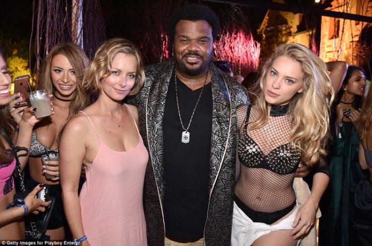 Ежегодная вечеринка в особняке Playboy (фото) Ежегодная вечеринка в особняке Playboy (фото)