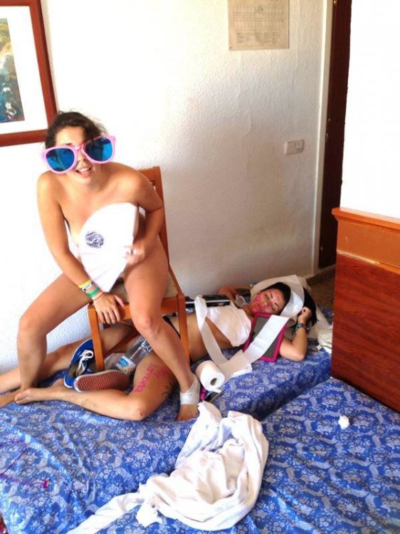 Как англичане на курортах отдыхали (18+) Как англичане на курортах отдыхали (18+)