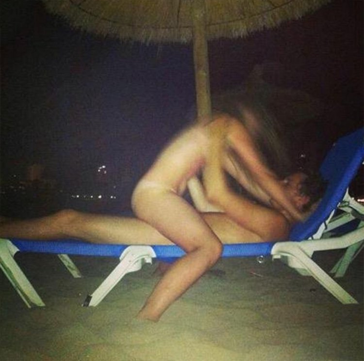 Как англичане на курортах отдыхали (18+) Как англичане на курортах отдыхали (18+)