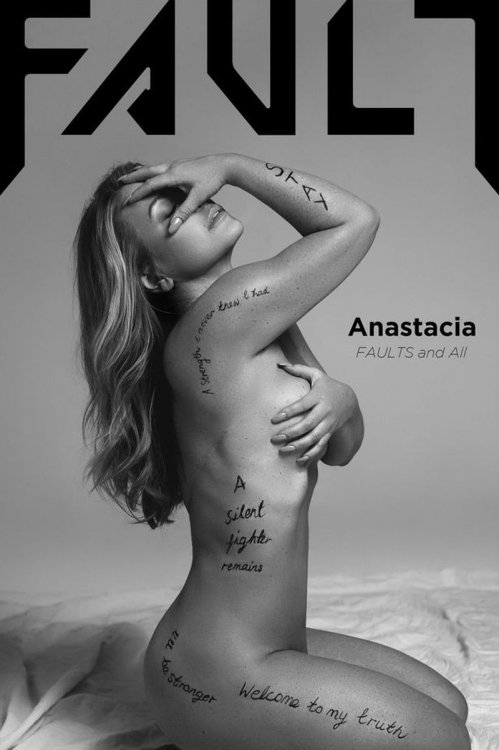 Анастейша в открытой фотосессии показала результаты борьбы с раком (фото) 18+ Анастейша в открытой фотосессии показала результаты борьбы с раком (фото) 18+