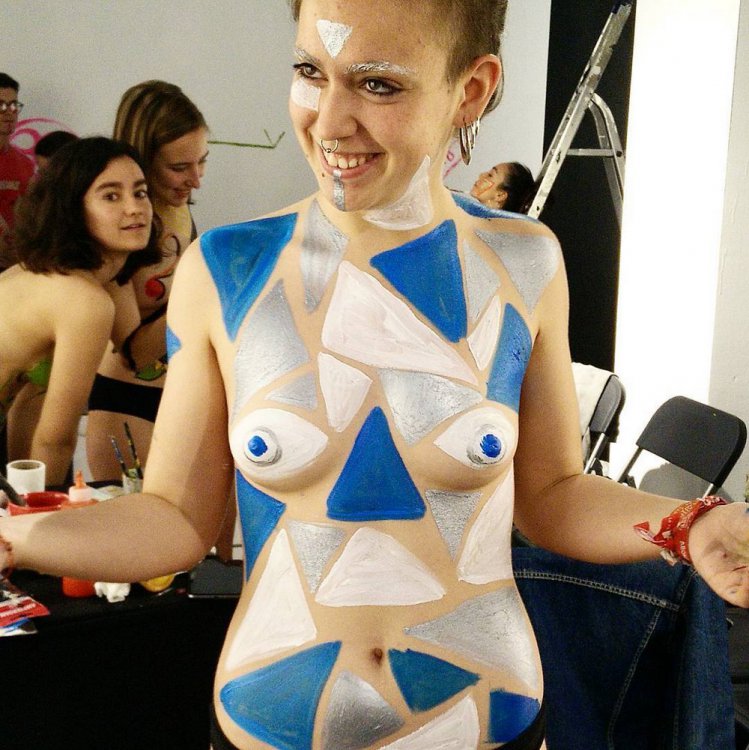 Увлекательный боди-арт от Claudia Sahuquillo Увлекательный боди-арт от Claudia Sahuquillo