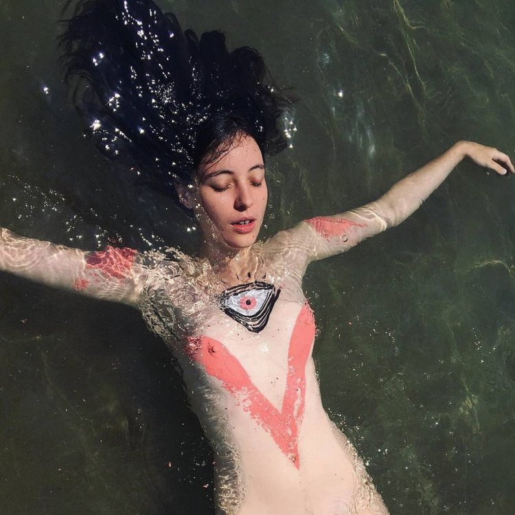 Увлекательный боди-арт от Claudia Sahuquillo Увлекательный боди-арт от Claudia Sahuquillo