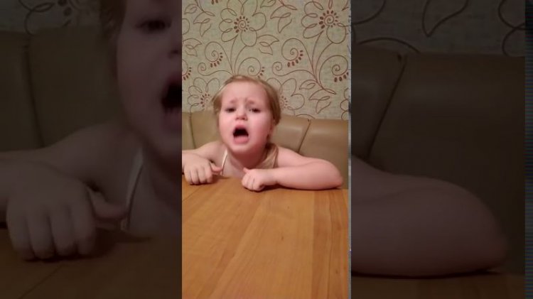 Замуж хочу, а меня не взяли! Такая сладкая кроха! Очень милое видео! Замуж хочу, а меня не взяли! Такая сладкая кроха! Очень милое видео!